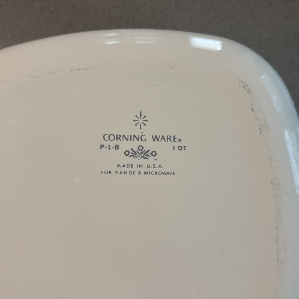 Vintage Corning Ware Blue Cornflower P-1-B 1 qt with Glass Pyrex Lid - Picture 6 of 7